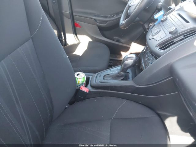 1FADP3F23GL252346 Ford FOCUS SE