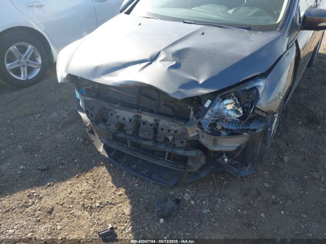 1FADP3F23GL252346 Ford FOCUS SE
