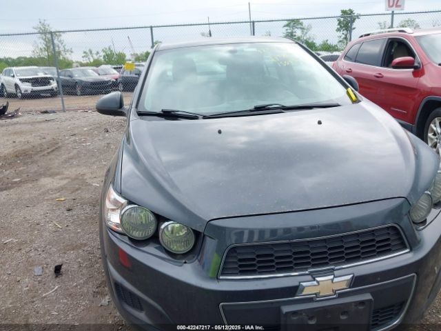 1G1JC5SH8E4235864 Chevrolet Sonic Lt Auto