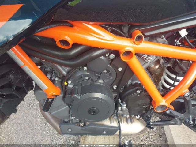 2023 KTM 1290 VBKV39407PM972160 Photo 8