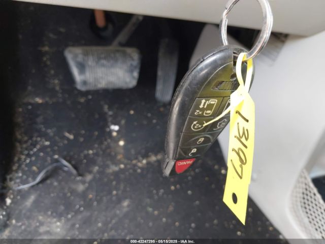 2C4RDGCG7HR573234 Dodge Grand Caravan Sxt