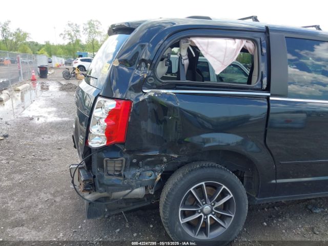 2C4RDGCG7HR573234 Dodge Grand Caravan Sxt
