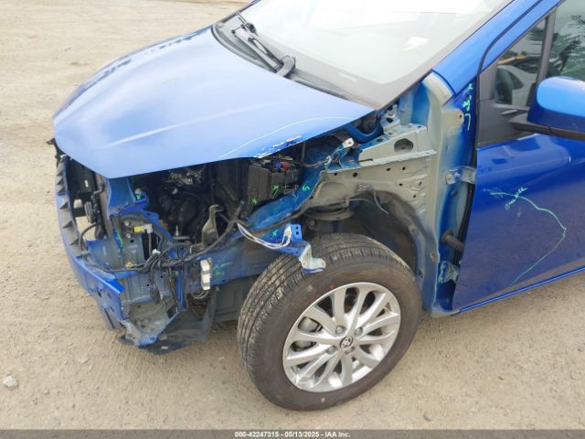 VNKKTUD37JA089516 Toyota YARIS LE