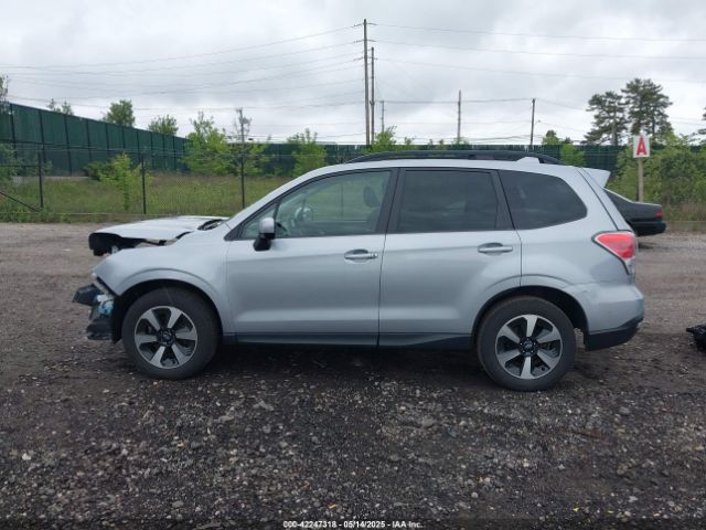 JF2SJAGC8JH539286 Subaru Forester 2.5i Premium