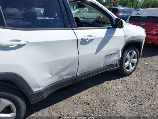 3C4NJDBB4JT346324 Jeep Compass Latitude 4x4