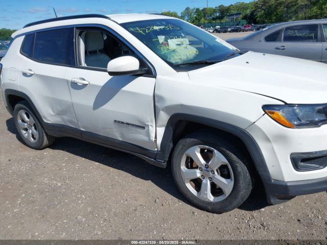 3C4NJDBB4JT346324 Jeep Compass Latitude 4x4