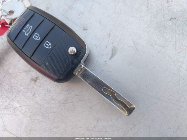 5XXGT4L3XJG248906 KIA Optima Lx