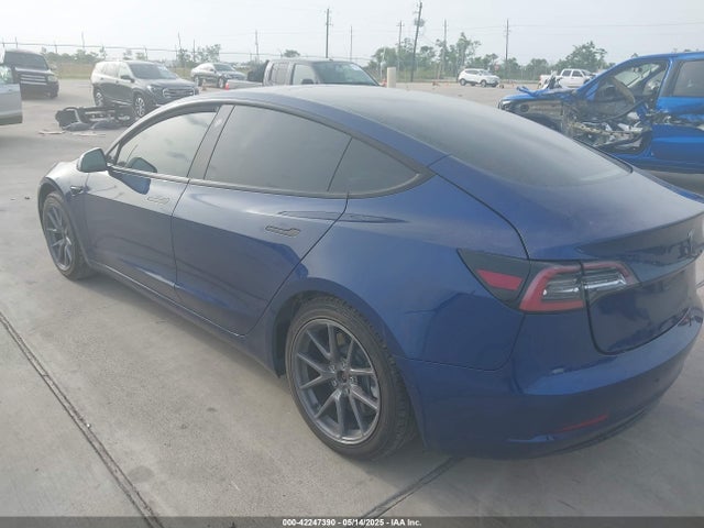 2021 TESLA MODEL 3 5YJ3E1EA7MF854383 Photo 2