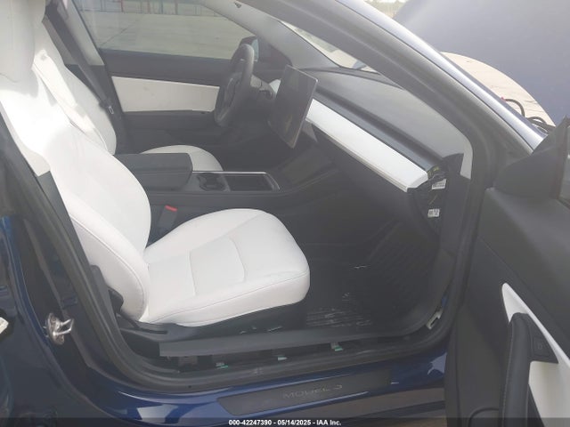 2021 TESLA MODEL 3 5YJ3E1EA7MF854383 Photo 4