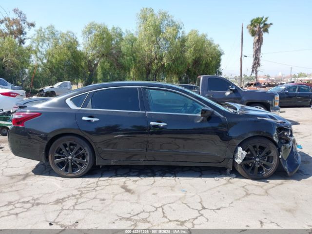 1N4AL3AP0HC187796 Nissan Altima 2.5 Sr