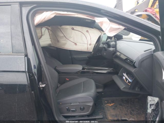 2023 VOLKSWAGEN ID.4 1V2VMPE82PC032604 Photo 4