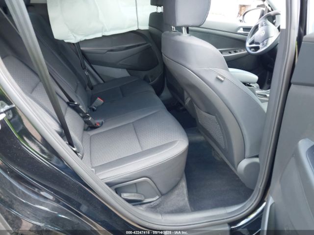 KM8J33A48LU168265 Hyundai Tucson Value