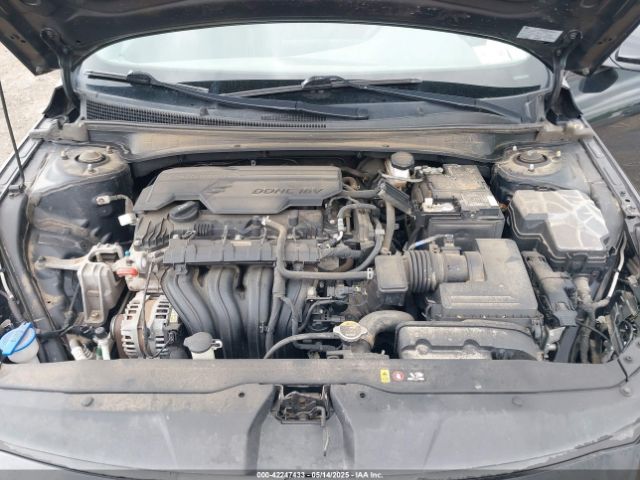5NPLM4AG1MH001123 Hyundai ELANTRA SEL