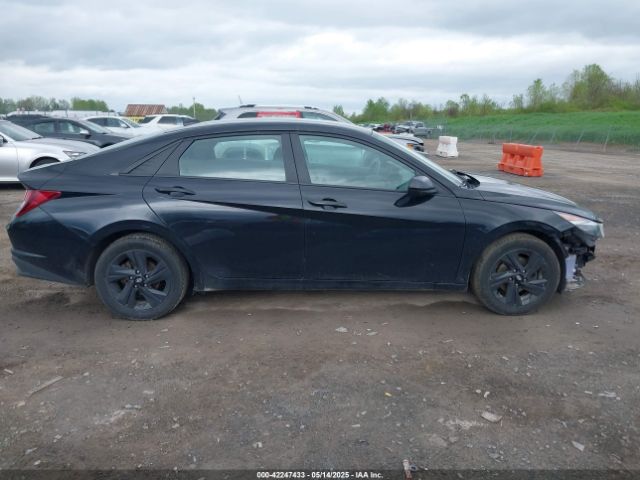 5NPLM4AG1MH001123 Hyundai ELANTRA SEL