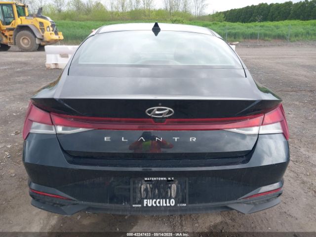 5NPLM4AG1MH001123 Hyundai ELANTRA SEL