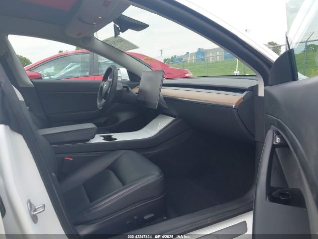 5YJ3E1EA9LF598682 Tesla Model 3 Standard Range Plus Rear-wheel Drive/standard Range Rear-wheel Drive