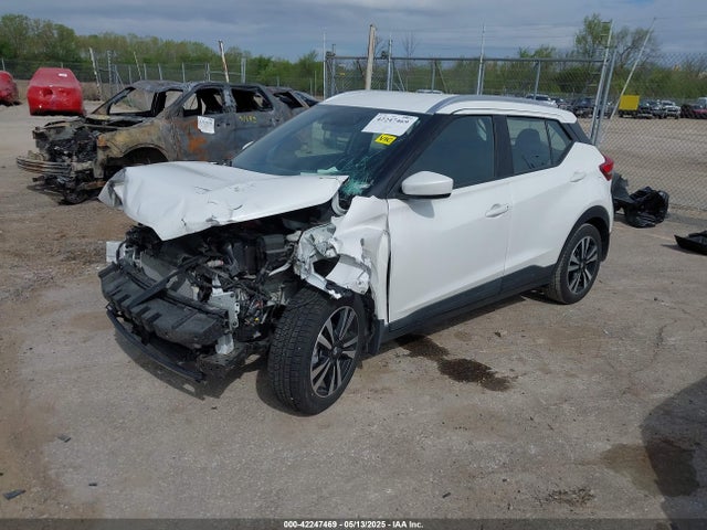 3N1CP5CU9KL559771 Nissan 2019