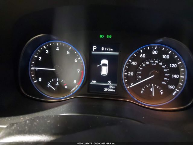 KM8K2CAB6PU930357 Hyundai Kona Se