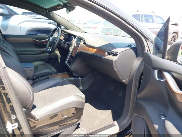 2016 TESLA MODEL X 5YJXCAE47GF005120 Photo 4