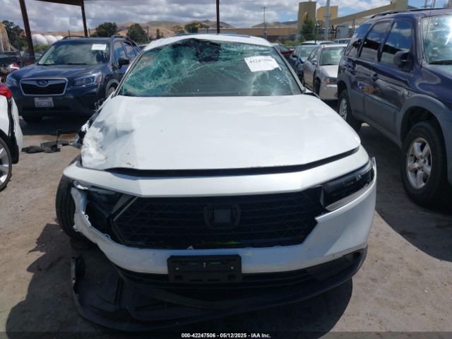 1HGCY2F51PA030635 Honda Accord Hybrid Sport