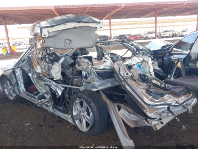 4T1BF1FK5EU438837 Toyota CAMRY SE