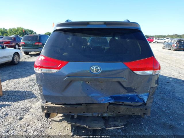 5TDYK3DC9ES526117 Toyota Sienna Xle V6 8 Passenger