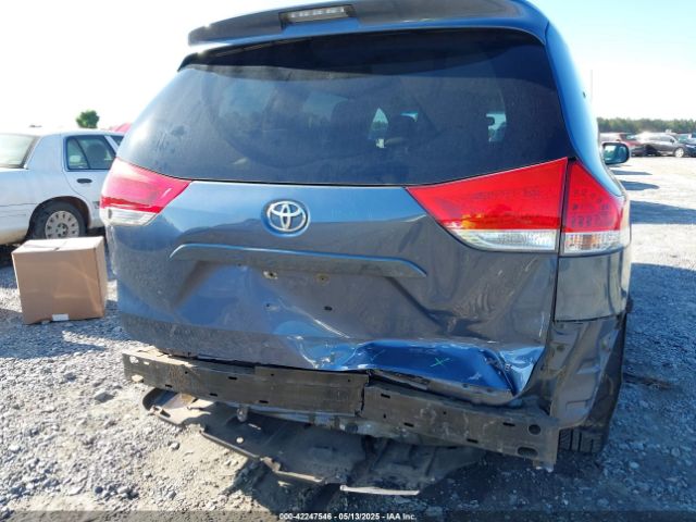 5TDYK3DC9ES526117 Toyota Sienna Xle V6 8 Passenger