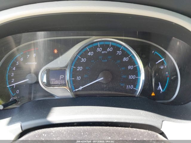 5TDYK3DC9ES526117 Toyota Sienna Xle V6 8 Passenger