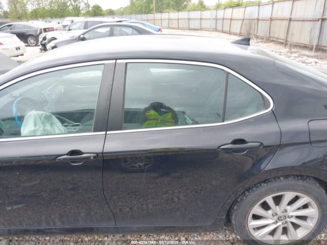 4T1C11BK7MU036762 Toyota Camry Le Awd