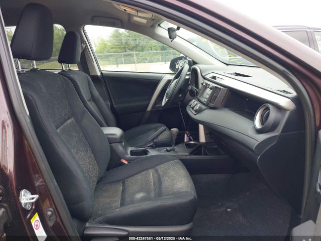 2T3BFREV9HW646757 Toyota RAV4 LE