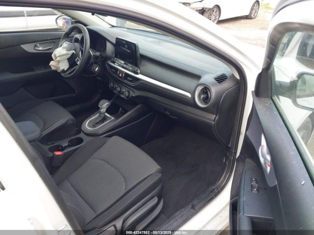 3KPF24AD3RE819344 KIA Forte Lxs