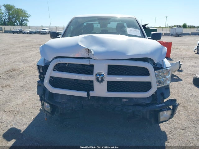 RAM 1500 Classic Express  4x4 6'4 Box 2019 1C6RR7FG9KS537801 Image 13