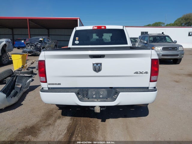 RAM 1500 Classic Express  4x4 6'4 Box 2019 1C6RR7FG9KS537801 Image 17