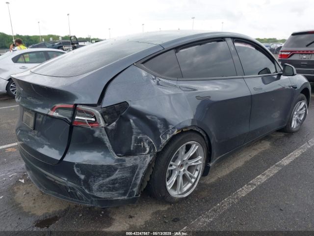 7SAYGDED5PF958065 Tesla 2023