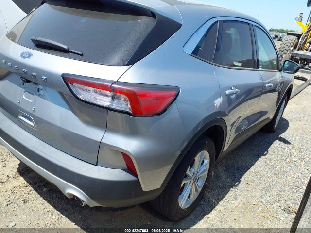 1FMCU0G61NUA56391 Ford ESCAPE SE