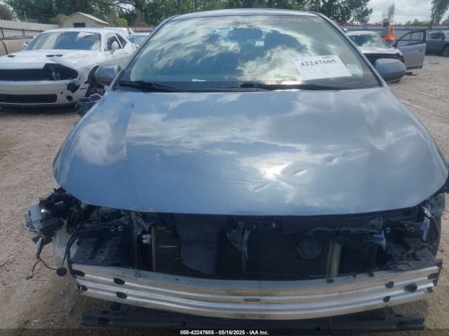 JTDEPRAE8LJ032161 Toyota COROLLA LE