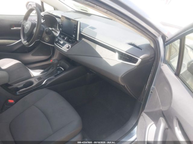 JTDEPRAE8LJ032161 Toyota COROLLA LE