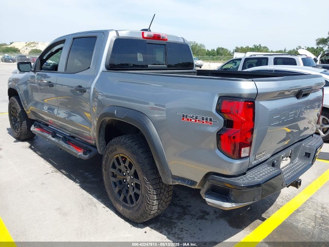 1GCPTEEK1R1315989 Chevrolet l3b
