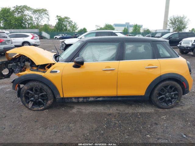 WMWXS5C54FT833253 Mini Hardtop Cooper