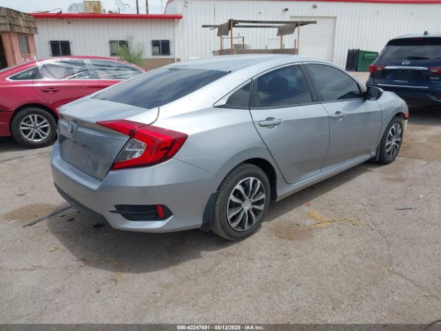 19XFC2F57JE006838 Honda Civic Lx