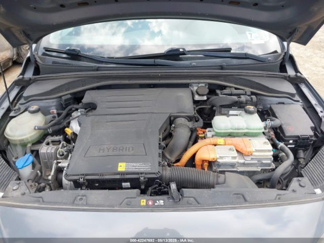 2019 HYUNDAI IONIQ HYBRID KMHC65LC4KU174675 Photo 9