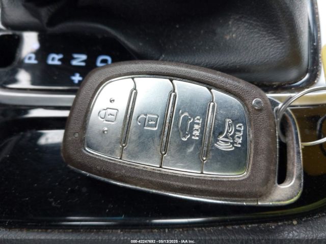 2019 HYUNDAI IONIQ HYBRID KMHC65LC4KU174675 Photo 10