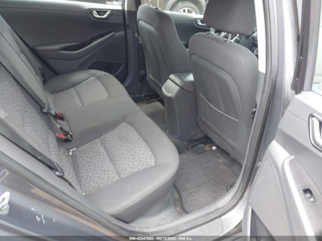2019 HYUNDAI IONIQ HYBRID KMHC65LC4KU174675 Photo 7