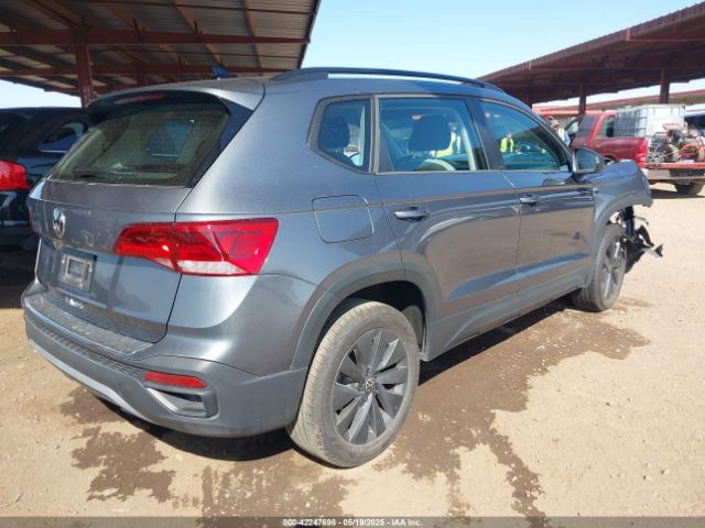 2024 VOLKSWAGEN TAOS 3VV5X7B24RM123644 Photo 3