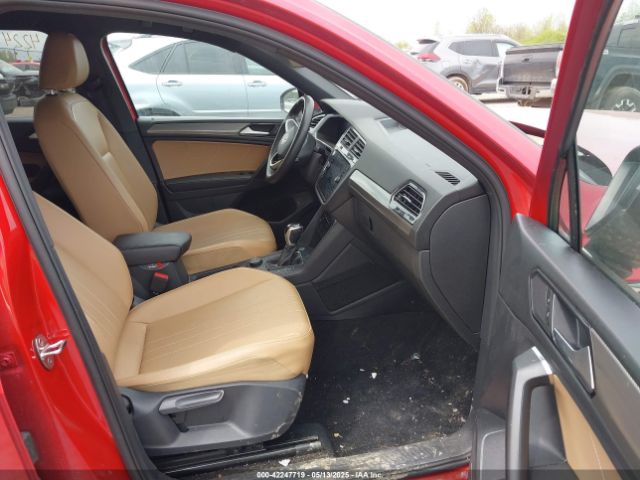 3VV2B7AX9NM129948 Volkswagen Tiguan 2.0t Se