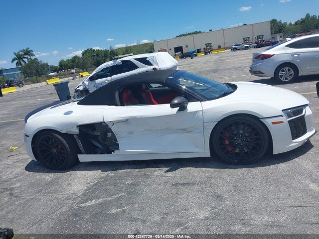 WUAVACFX0H7903232 Audi R8 5.2 V10