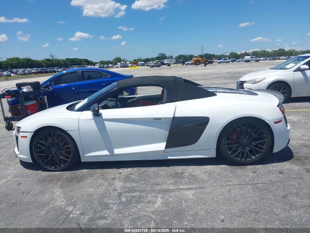 WUAVACFX0H7903232 Audi R8 5.2 V10
