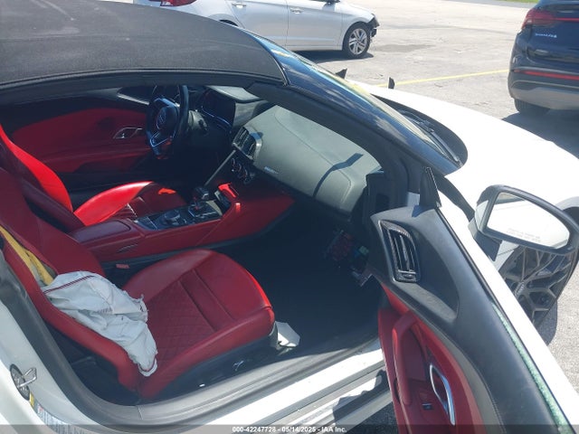 WUAVACFX0H7903232 Audi R8 5.2 V10