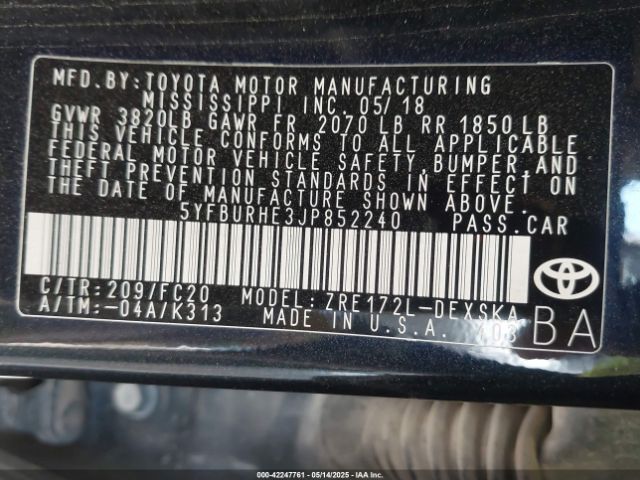 5YFBURHE3JP852240 Toyota COROLLA SE