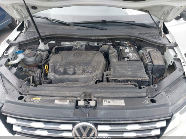 2019 VOLKSWAGEN TIGUAN 3VV3B7AX2KM044451 Photo 9